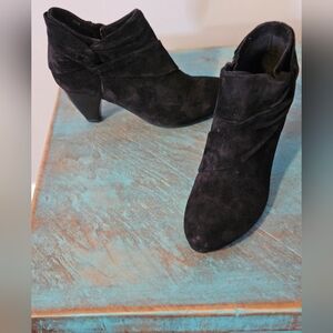 VANELI black Suede Ankle Boots New In BOX 7.5 M